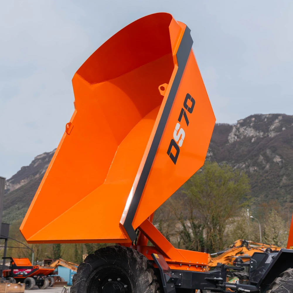 D’AVINO DS70 derékcsuklós dömper - Case Építőgépek