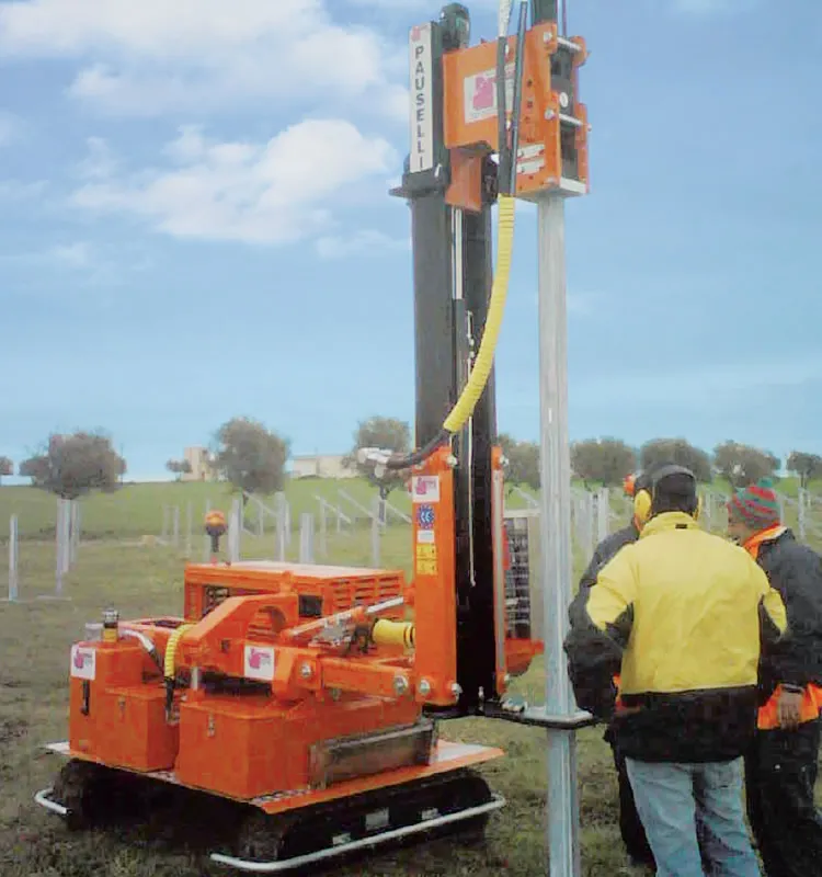 Pauselli Pile Driver 400 - Case Építőgépek