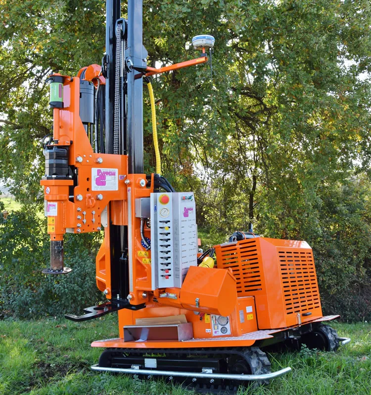 Pauselli Pile Driver 700 - Case Építőgépek