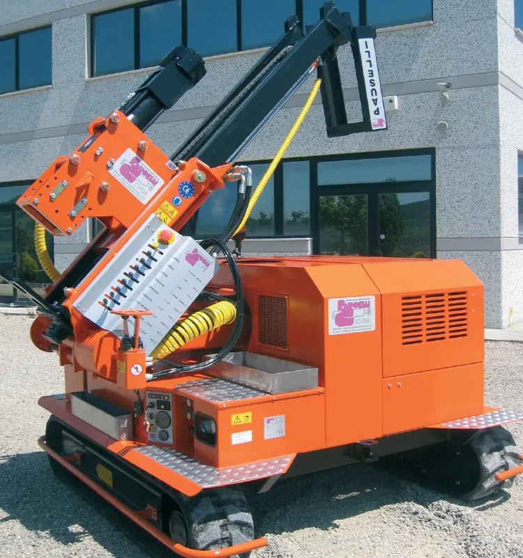 Pauselli Pile Driver 900 - Case Építőgépek