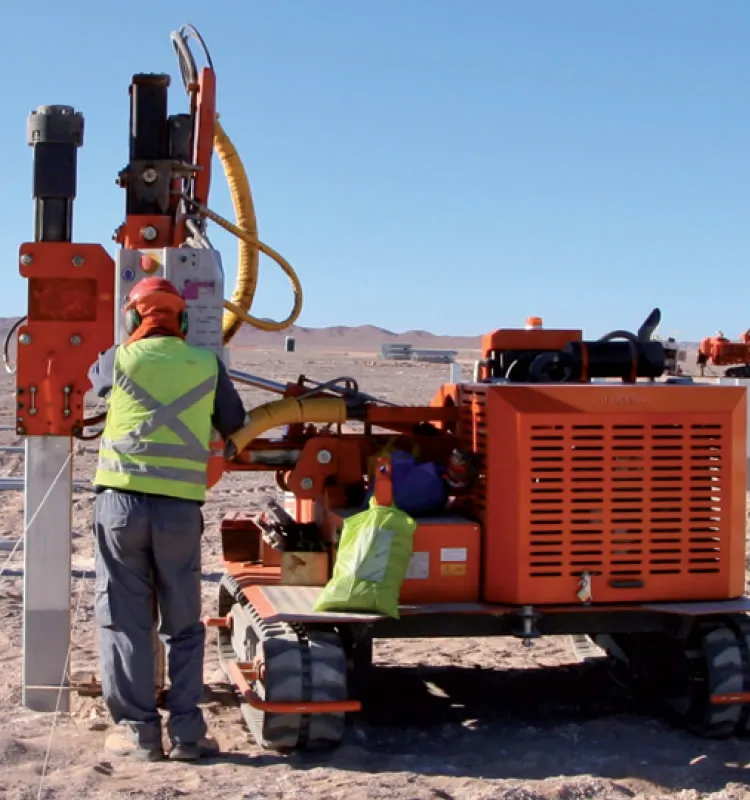 Pauselli Pile Driver 900 - Case Építőgépek