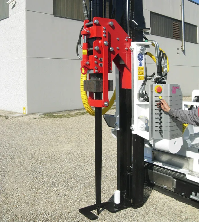 Pauselli Pile Driver 700 - Case Építőgépek